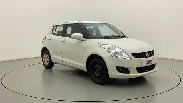 https://images10.gaadi.com/usedcar_image/3703501/original/1337a900-54ec-4fe8-99a3-8569fd543ed1__42.jpg?imwidth=6400