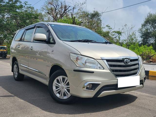 https://images10.gaadi.com/usedcar_image/3703584/original/processed_img2928602__usedcar_whatsappimage2023_07_28at60558pm_9891701774011_1701774029.jpeg?imwidth=6400