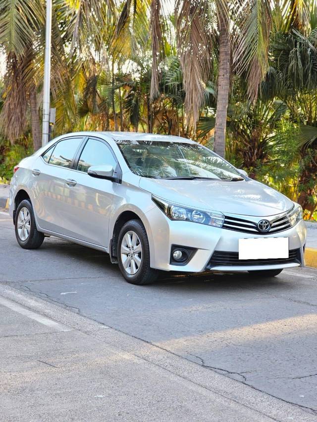 https://images10.gaadi.com/usedcar_image/3703608/original/processed_img2928612__usedcar_5cb99fe5_716b_4707_9c90_ad00a500c4b2_5731701775212_1701775229.jpg?imwidth=6400