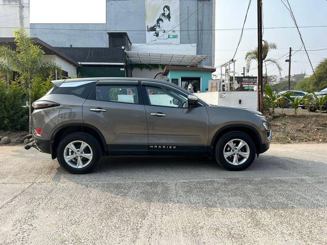 https://images10.gaadi.com/usedcar_image/3703619/original/processed_img2928617__used_car_2928617_1701775705.jpg?imwidth=6402