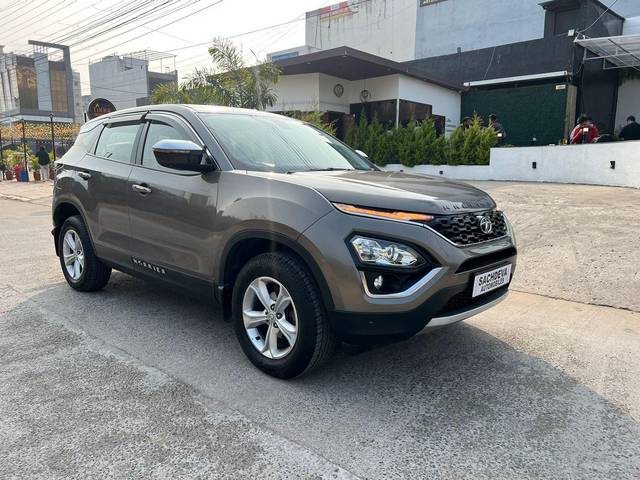 https://images10.gaadi.com/usedcar_image/3703619/original/processed_img2928617__used_car_2928617_1701775710.jpg?imwidth=6401