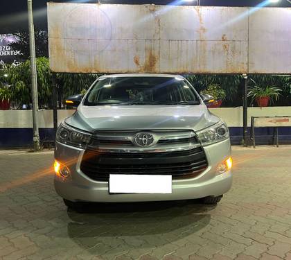 Toyota Innova Crysta 2.8 GX AT BSIV Toyota Innova Crysta 2.8 GX AT BSIV