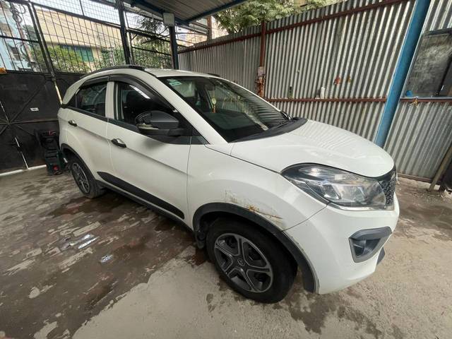 https://images10.gaadi.com/usedcar_image/3703686/original/img2928655__used_car_2928655_1701777451.jpg?imwidth=6400
