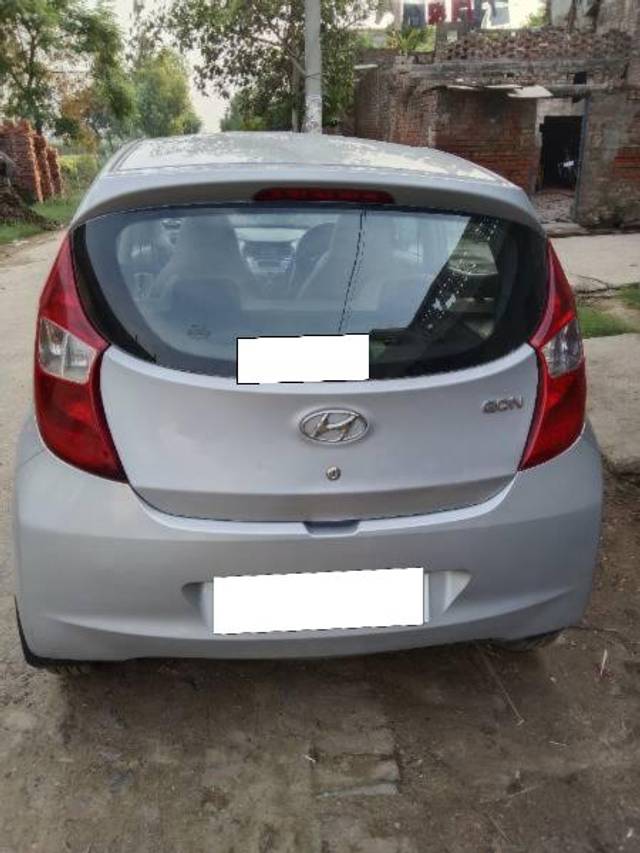 https://images10.gaadi.com/usedcar_image/3703699/original/processed_1087bd7a-8f79-4788-8735-b2b6182bdc97.jpg?imwidth=6400