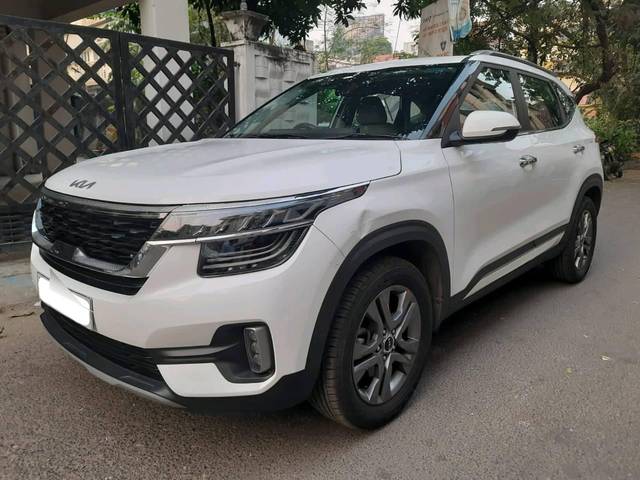 https://images10.gaadi.com/usedcar_image/3703702/original/processed_img2928663__used_car_2928663_1701777791.jpg?imwidth=6400