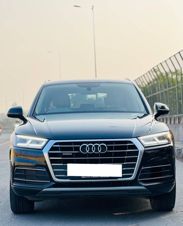 https://images10.gaadi.com/usedcar_image/3703828/original/processed_img2928727__used_car_2928727_1701782157.jpg?imwidth=6402