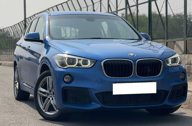 https://images10.gaadi.com/usedcar_image/3703856/original/processed_img2928739__used_car_2928739_1701783932.jpg?imwidth=6400