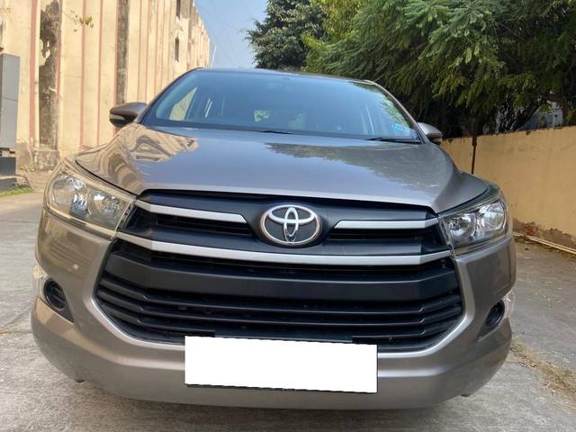 https://images10.gaadi.com/usedcar_image/3703891/original/processed_img2928765__used_car_2928765_1701783296.jpg?imwidth=6400