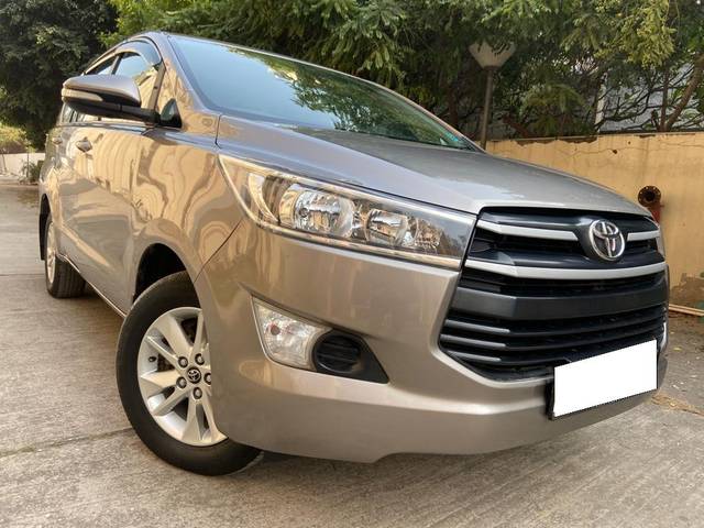 https://images10.gaadi.com/usedcar_image/3703891/original/processed_img2928765__used_car_2928765_1701783300.jpg?imwidth=6401