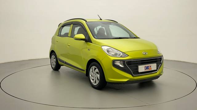 https://images10.gaadi.com/usedcar_image/3703959/original/9743005e-dd13-42b2-bf4a-3bb7a62b5627__43.jpg?imwidth=6400