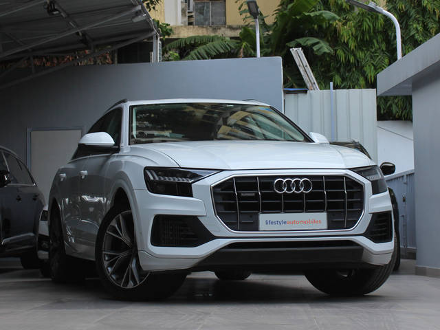 https://images10.gaadi.com/usedcar_image/3703973/original/img2928789__usedcar_1_92171701786171_1701786186.jpg?imwidth=6400