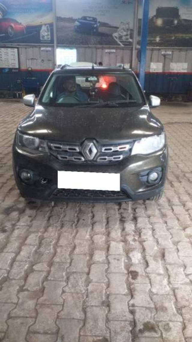 https://images10.gaadi.com/usedcar_image/3704168/original/processed_3dce9d34-d43e-4e73-b882-aab302155e97.jpg?imwidth=6401