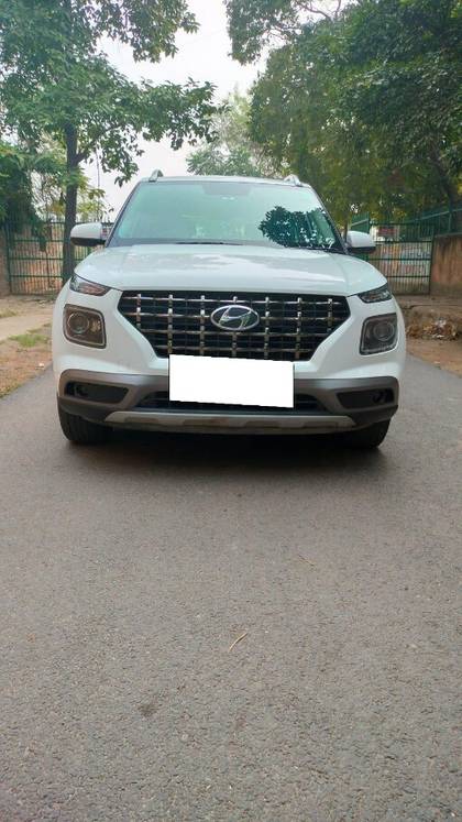 Hyundai Venue S Plus Diesel BSVI Hyundai Venue S Plus Diesel BSVI