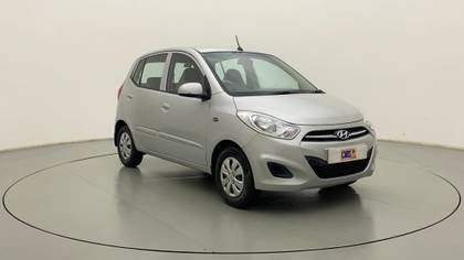 Hyundai i10 Sportz AT Hyundai i10 Sportz AT