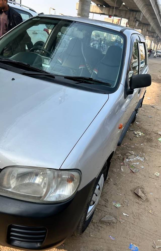 https://images10.gaadi.com/usedcar_image/3704478/original/img2928865__used_car_2928865_1701839343.jpg?imwidth=6400