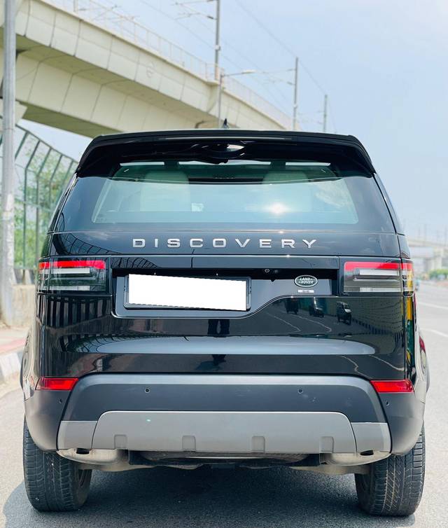 https://images10.gaadi.com/usedcar_image/3704495/original/processed_img2928875__used_car_2928875_1701839782.jpg?imwidth=6401