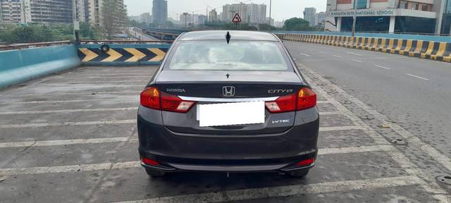 https://images10.gaadi.com/usedcar_image/3704574/original/processed_img2928913__usedcar_whatsappimage2023_11_27at115218am_1__1401701841903_1701842024.jpeg?imwidth=6402