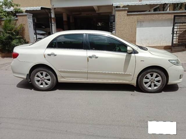 https://images10.gaadi.com/usedcar_image/3704579/original/processed_img2928915__used_car_2928915_1701842374.jpg?imwidth=6401