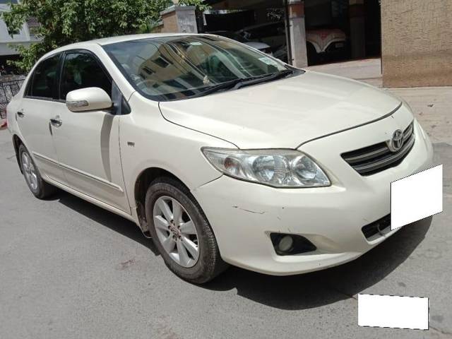 https://images10.gaadi.com/usedcar_image/3704579/original/processed_img2928915__used_car_2928915_1701842379.jpg?imwidth=6400