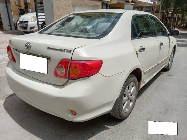 https://images10.gaadi.com/usedcar_image/3704579/original/processed_img2928915__used_car_2928915_1701842382.jpg?imwidth=6402