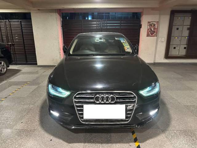 https://images10.gaadi.com/usedcar_image/3704605/original/processed_a146fb24-1f34-4295-9bbe-3f807cb726e7.JPG?imwidth=6401