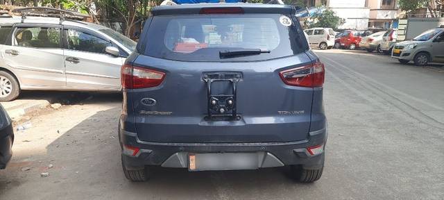 https://images10.gaadi.com/usedcar_image/3704630/original/29__VCC_1825281_96_1701236661.jpg?imwidth=6402