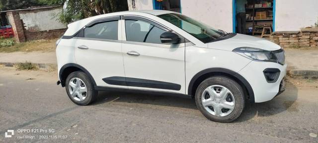 https://images10.gaadi.com/usedcar_image/3704720/original/processed_6a33fbbe-d70c-41e8-ac22-d38dbf7ac6f3.jpg?imwidth=6400
