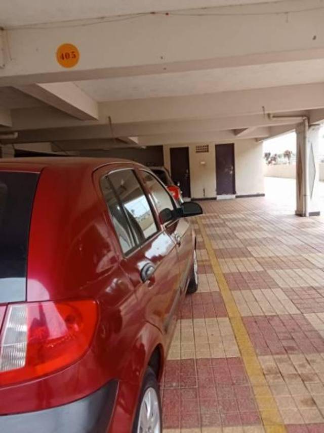 https://images10.gaadi.com/usedcar_image/3704723/original/processed_99c5464a-2dd1-47bc-a3ec-c7ba5f7794e4.jpg?imwidth=6401