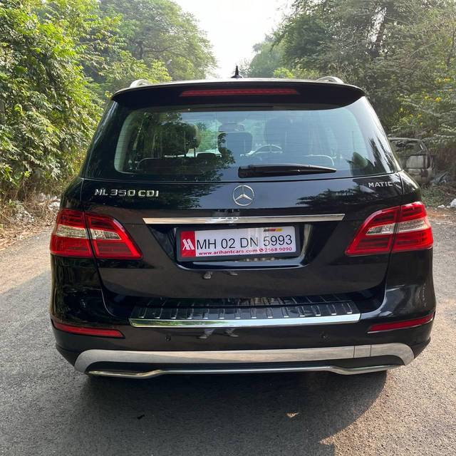 https://images10.gaadi.com/usedcar_image/3704824/original/processed_img2929033__usedcar_photo_6305597150213553592_y_17211701848814_1701848868.jpg?imwidth=6402