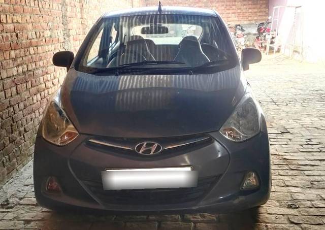 https://images10.gaadi.com/usedcar_image/3704834/original/processed_f7354d70-2b11-4657-ac9d-fb89e9c1144f.jpg?imwidth=6402