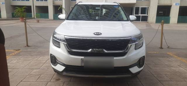 https://images10.gaadi.com/usedcar_image/3704903/original/29__VCC_1825392_94_1701243288.jpg?imwidth=6400