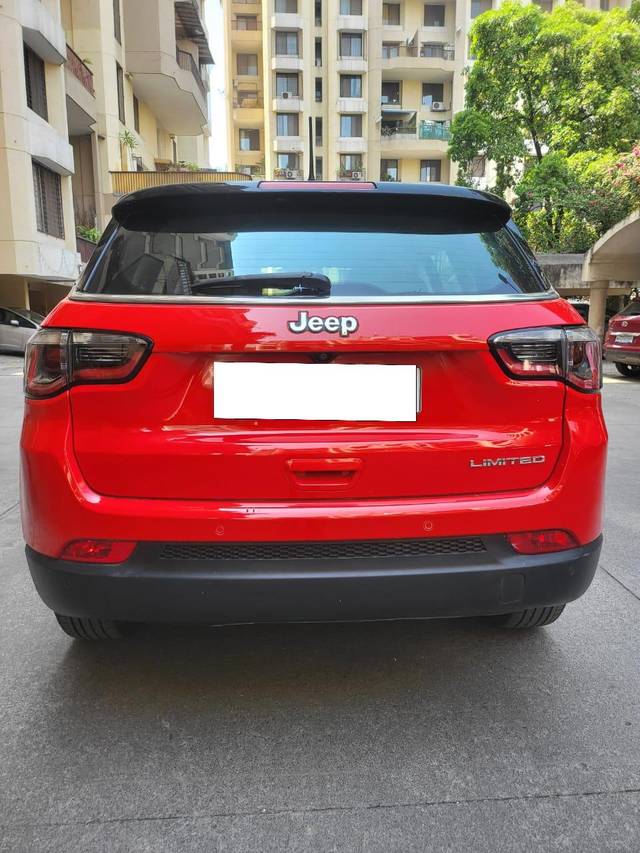 https://images10.gaadi.com/usedcar_image/3705036/original/processed_img2929157__used_car_2929157_1701855835.jpg?imwidth=6401