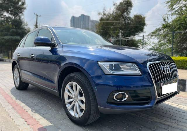 https://images10.gaadi.com/usedcar_image/3705076/original/processed_img2929173__used_car_2929173_1701857248.jpg?imwidth=6400