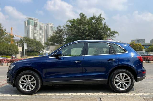 https://images10.gaadi.com/usedcar_image/3705076/original/processed_img2929173__used_car_2929173_1701857254.jpg?imwidth=6402