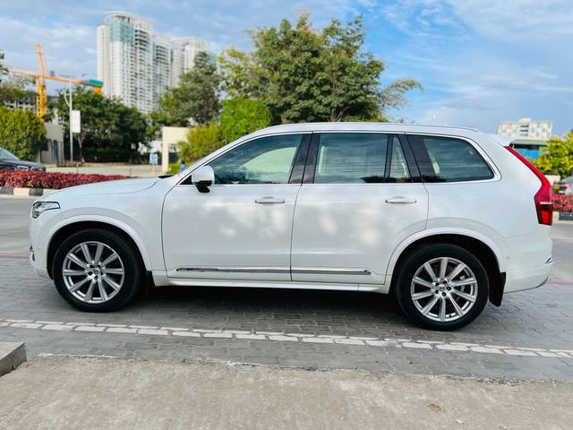 https://images10.gaadi.com/usedcar_image/3705080/original/img2929176__used_car_2929176_1701857377.jpg?imwidth=6402