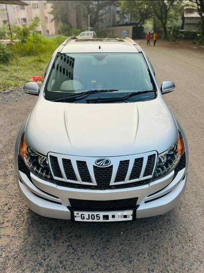 Mahindra XUV500 W4 Mahindra XUV500 W4