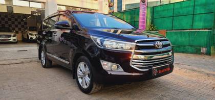 Toyota Innova Crysta 2.8 GX AT 8S BSIV Toyota Innova Crysta 2.8 GX AT 8S BSIV