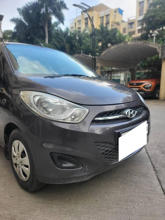https://images10.gaadi.com/usedcar_image/3705170/original/processed_img2929233__used_car_2929233_1701861138.jpg?imwidth=6400