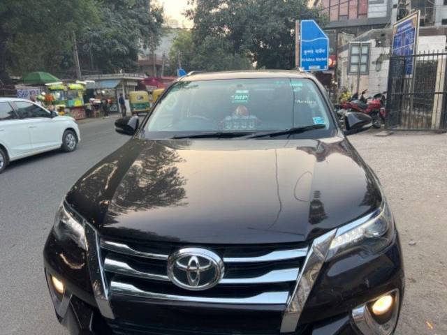 https://images10.gaadi.com/usedcar_image/3705206/original/processed_ce6b5019-e86b-4fed-9673-428692fa3e74.jpg?imwidth=6400