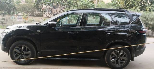 https://images10.gaadi.com/usedcar_image/3705224/original/29__VCC_IMG_1701253816827_1825652_95_1701254097.jpg?imwidth=6402