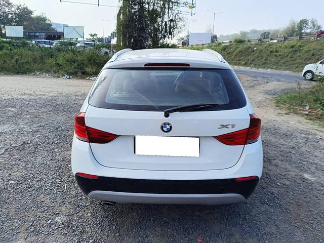 https://images10.gaadi.com/usedcar_image/3705238/original/processed_img2929278__used_car_2929278_1701862596.jpg?imwidth=6402