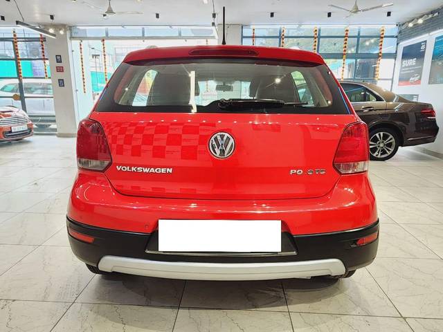 https://images10.gaadi.com/usedcar_image/3705248/original/processed_img2929285__used_car_2929285_1701862965.jpg?imwidth=6402