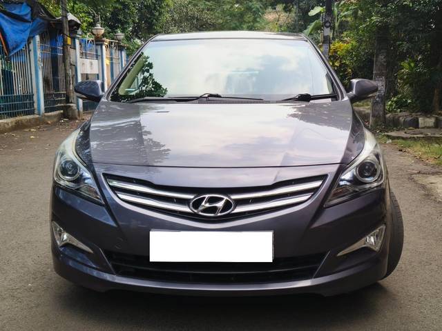 https://images10.gaadi.com/usedcar_image/3705271/original/processed_img2929296__used_car_2929296_1702218427.jpg?imwidth=6400