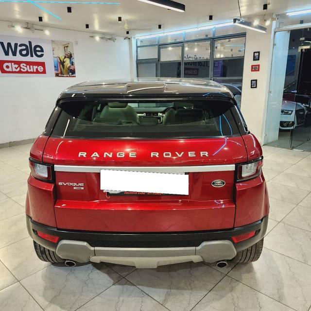 https://images10.gaadi.com/usedcar_image/3705274/original/processed_img2929298__used_car_2929298_1701863656.jpg?imwidth=6402