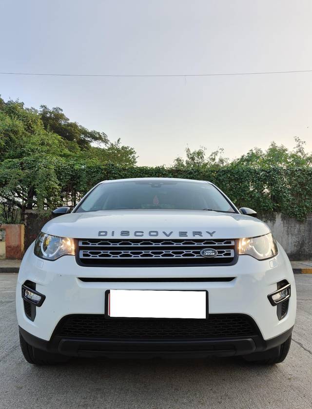 https://images10.gaadi.com/usedcar_image/3705282/original/processed_img2929304__used_car_2929304_1704273811.jpg?imwidth=6400