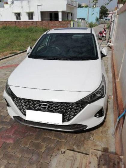 Hyundai Verna SX IVT Hyundai Verna SX IVT
