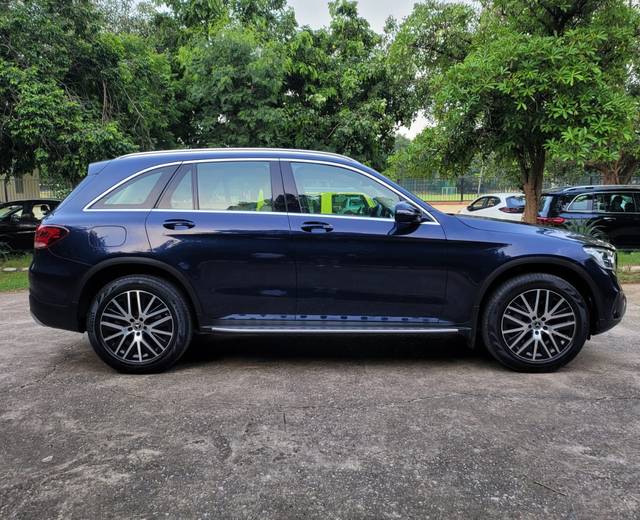 https://images10.gaadi.com/usedcar_image/3705414/original/img2929375__used_car_2929375_1701868168.jpg?imwidth=6401