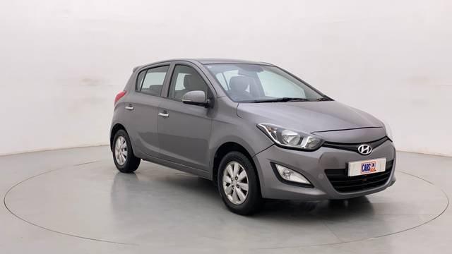 https://images10.gaadi.com/usedcar_image/3705426/original/c5981040-12a6-4784-a1bd-5ace4f73b6e7__44.jpg?imwidth=6400