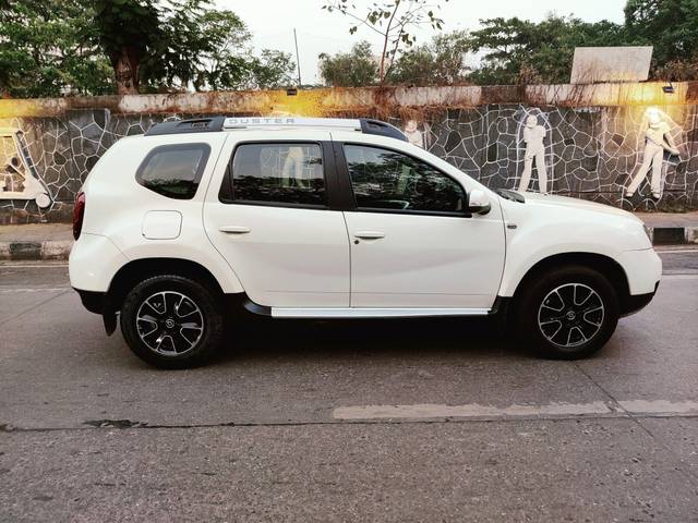 https://images10.gaadi.com/usedcar_image/3705484/original/processed_img2929398__used_car_2929398_1701870545.jpg?imwidth=6401
