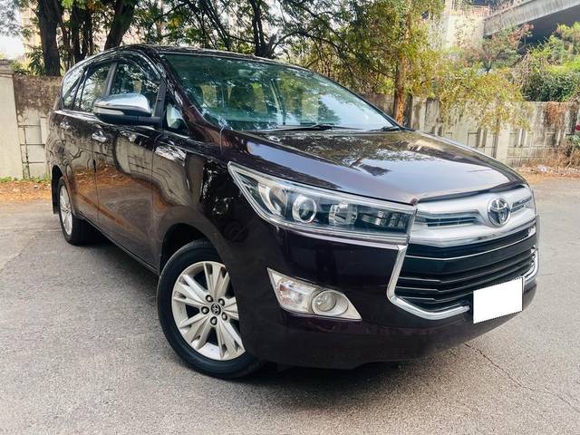 https://images10.gaadi.com/usedcar_image/3705501/original/processed_img2929405__used_car_2929405_1703066736.jpg?imwidth=6400